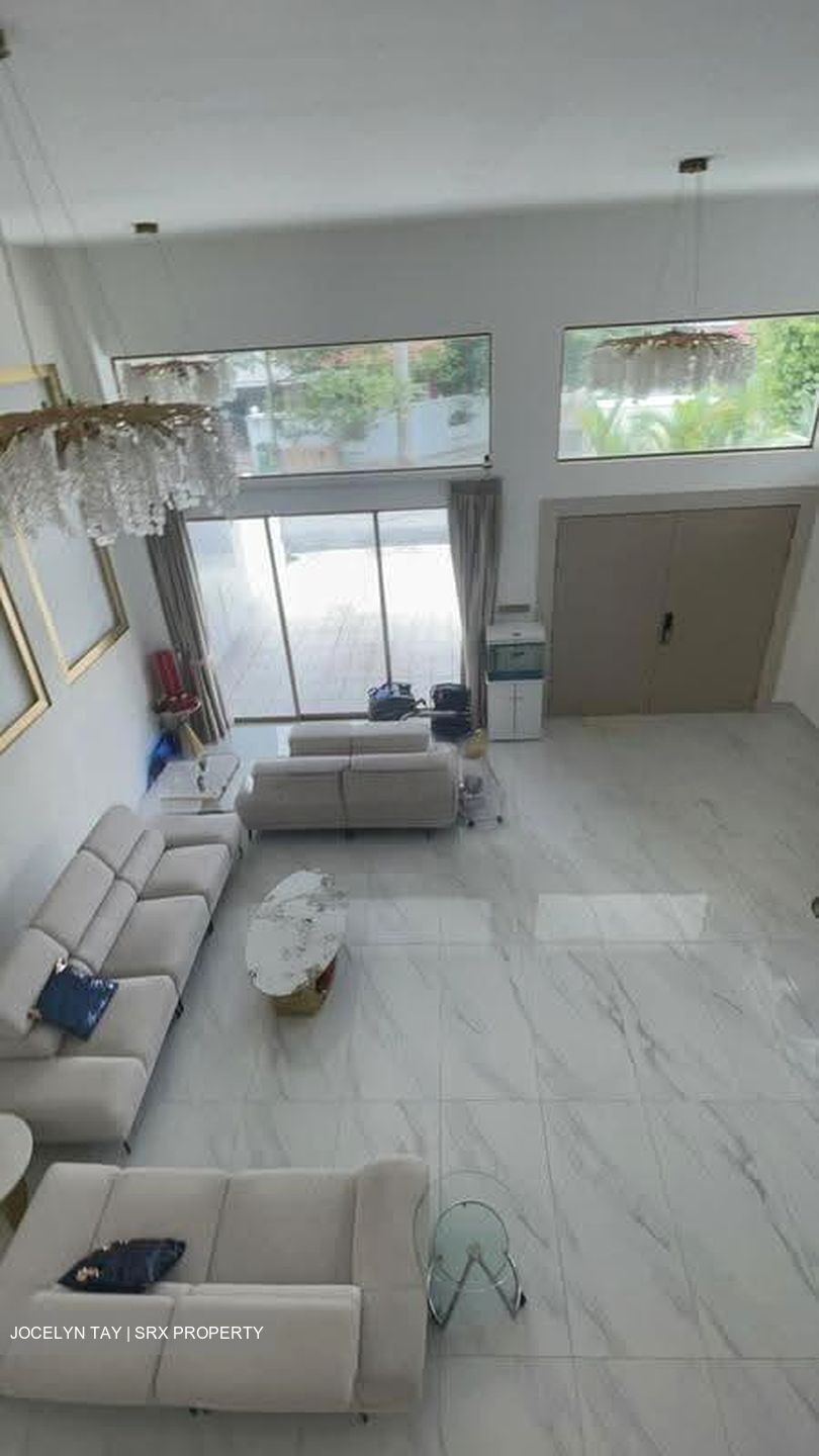 Saraca Gardens (D28), Terrace #627490461